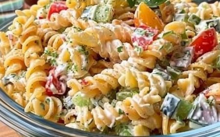 Nudelsalat Mit Joghurt Soße bereite ich 2x pro Woche