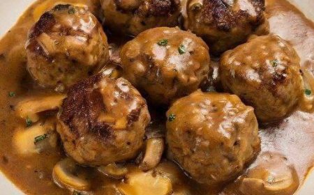 Ich bereite mich darauf vor, dieses Rezept heute Abend erneut zuzubereiten (das dritte Mal ist ein gutes). Die Soße ist himmlisch