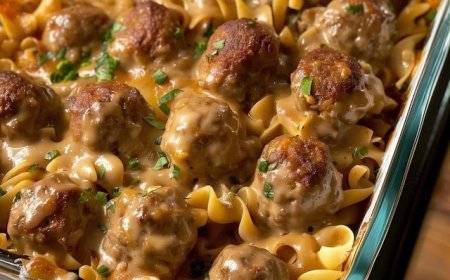 Fleischbällchen Pasta Auflauf