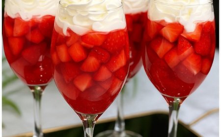 Erdbeertraum im Glas