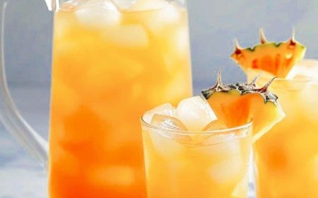 SOMMERLICHER ANANAS-ZITRONEN-PUNSCH