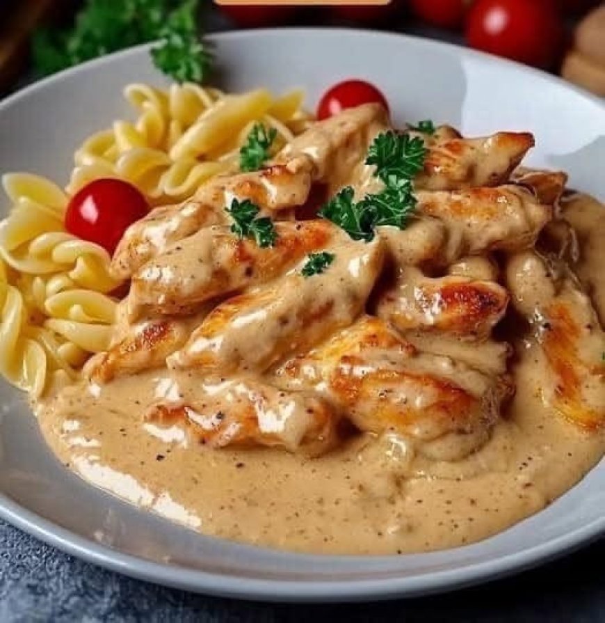 Schnelle Nudeln mit 300 g Hähnchenbrust in Sahnesauce - Rezepte