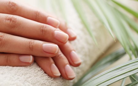 Brüchige oder brüchige Nägel