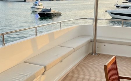 Die Barista auf der Yacht überraschte alle, als ihr Name plötzlich bekannt wurde
