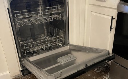 8 Dinge, die Sie auf keinen Fall in den Geschirrspüler geben sollten