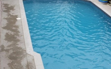 Meine Nachbarin nutzte meinen Pool ohne Erlaubnis – bis ich eine klare Grenze zog.