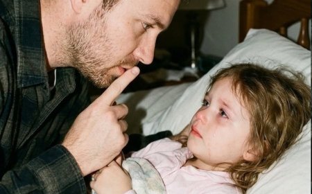 Mama hat gesagt, ich soll es dir nicht erzählen.“ Ich war gerade von einer