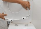 Toilettensitz verrutscht immer wieder? Diese einfache Lösung kann helfen